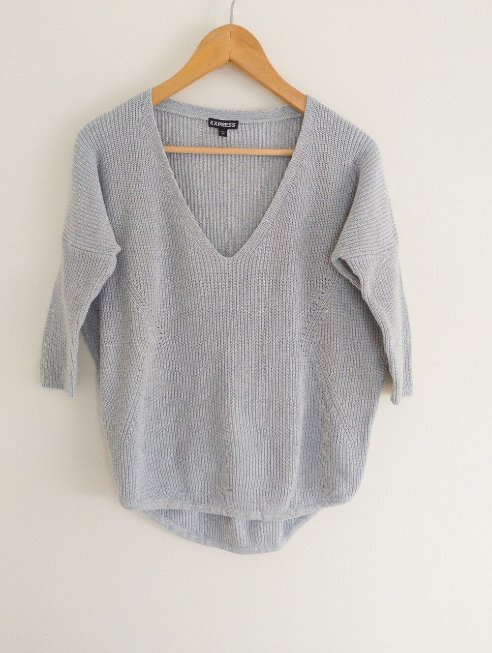 Express 100% Cotton Ribbed Deep V-Neck Dolman Sleeve Sweater Small